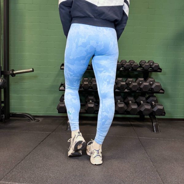 Sportlegging camo licht blauw - maat L (sample)