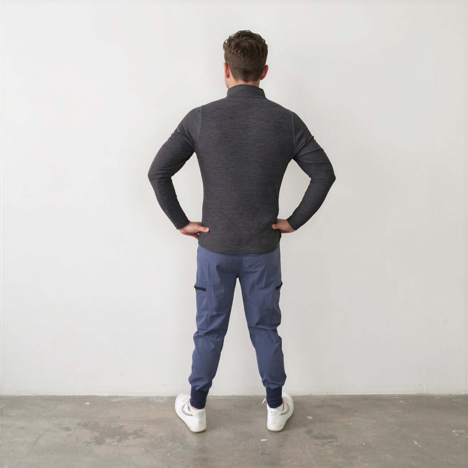 Model-Cuzco-donkergrijs-back Longsleeve Cuzco - Afbeelding 7
