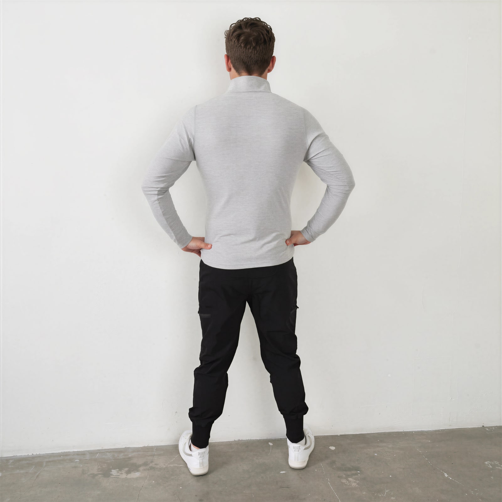 Model-Cuzco-lichtgrijs-back Longsleeve Cuzco - Afbeelding 10